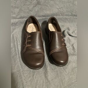 NWOT Clarks Dark Brown Leather Loafers